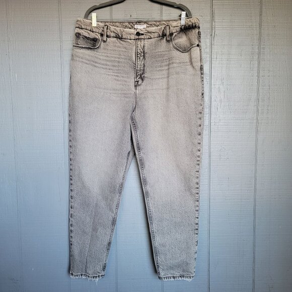 Good American Denim - Good American Women's Gray Denim High-Rise Jeans. Size 16